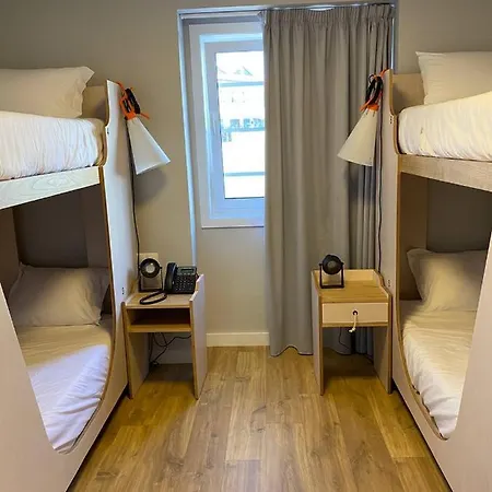 Porto Velho Boutique Hostal *