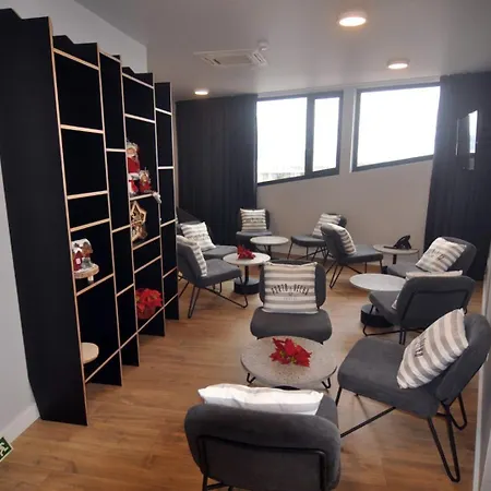 Hostel Porto Velho Boutique Madalena (Azores)